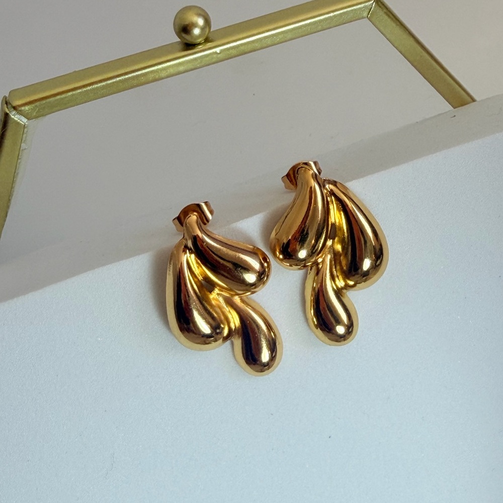 Gold Teardrop Cluster Earrings - Women Jewelry